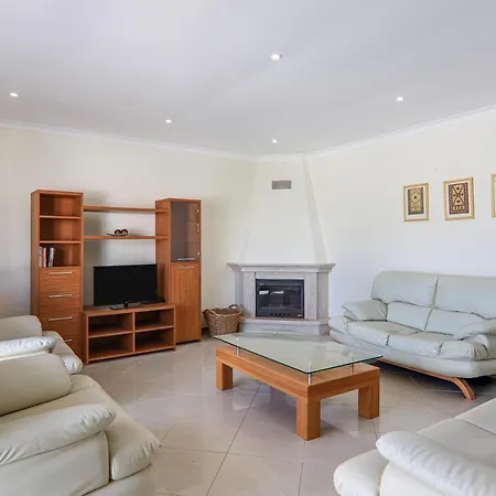 Albrena Ii Villa